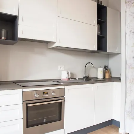 Youhosty - De Angeli Apartment *